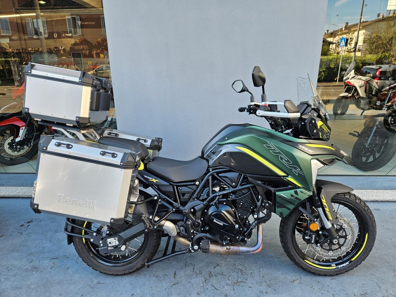 Benelli TRK 702 X - 2023