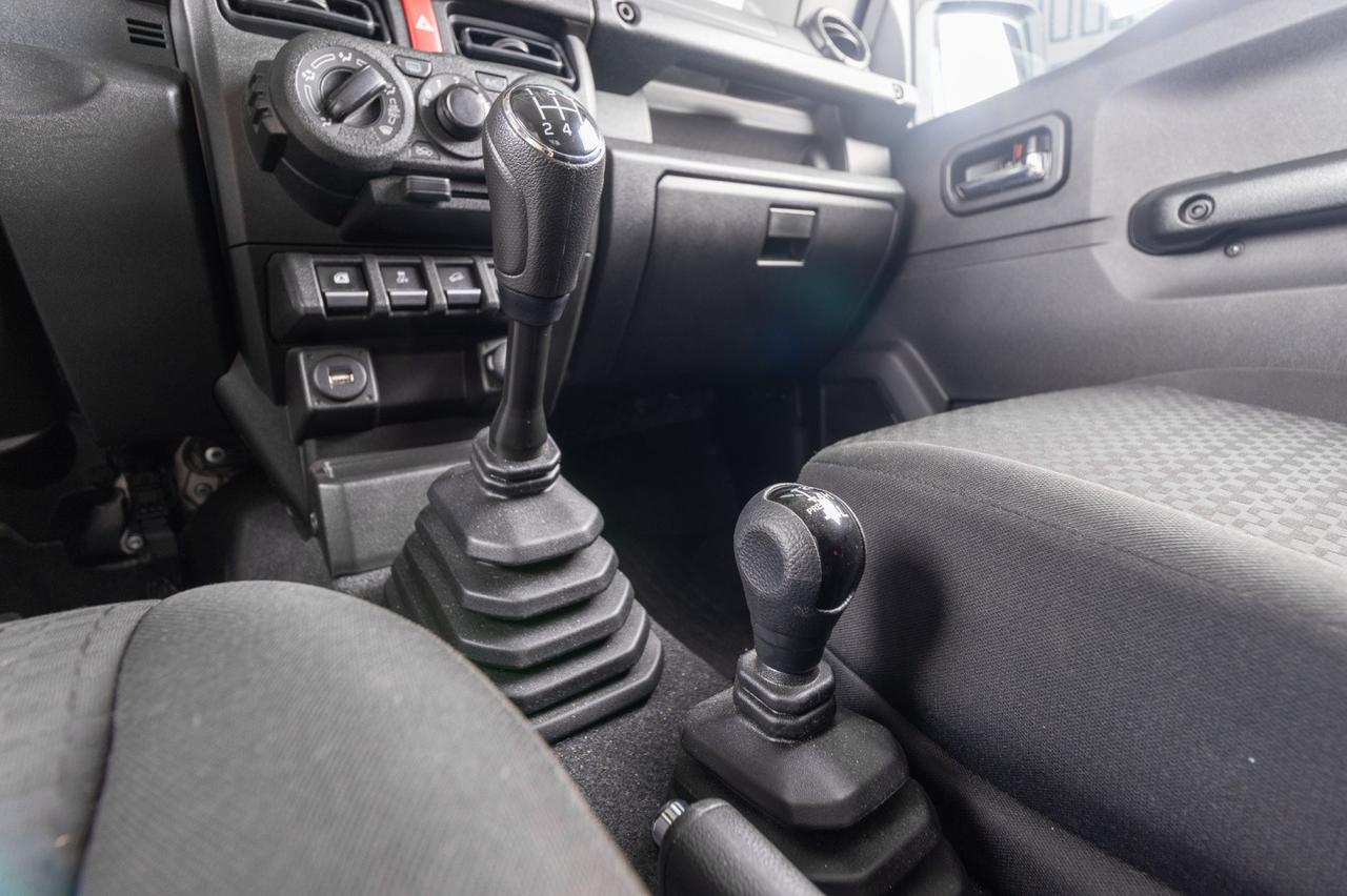 Suzuki Jimny 1.5 Pro 4wd N1