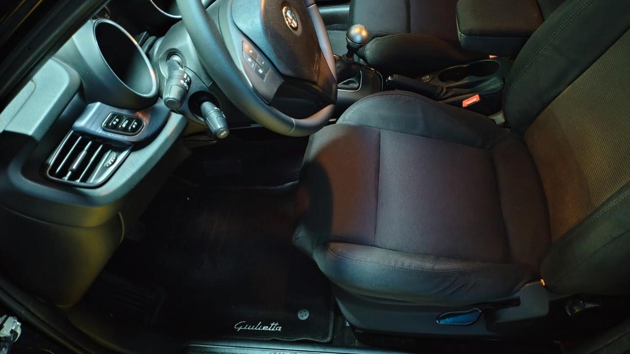 Alfa Romeo Giulietta 2.0 JTDm-2 140 CV Exclusive