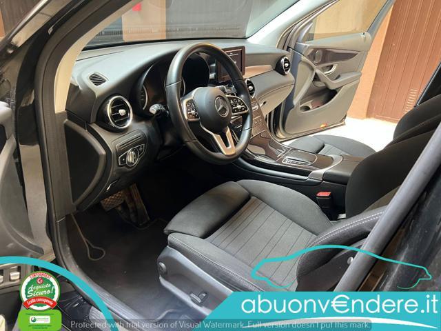 MERCEDES-BENZ GLC 300 e 4Matic Plug-in hybrid Business