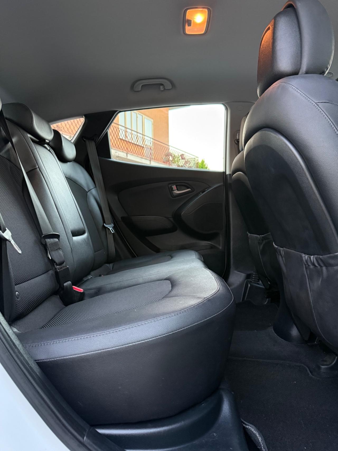 Hyundai iX35 1.7 CRDi 2WD Xpossible