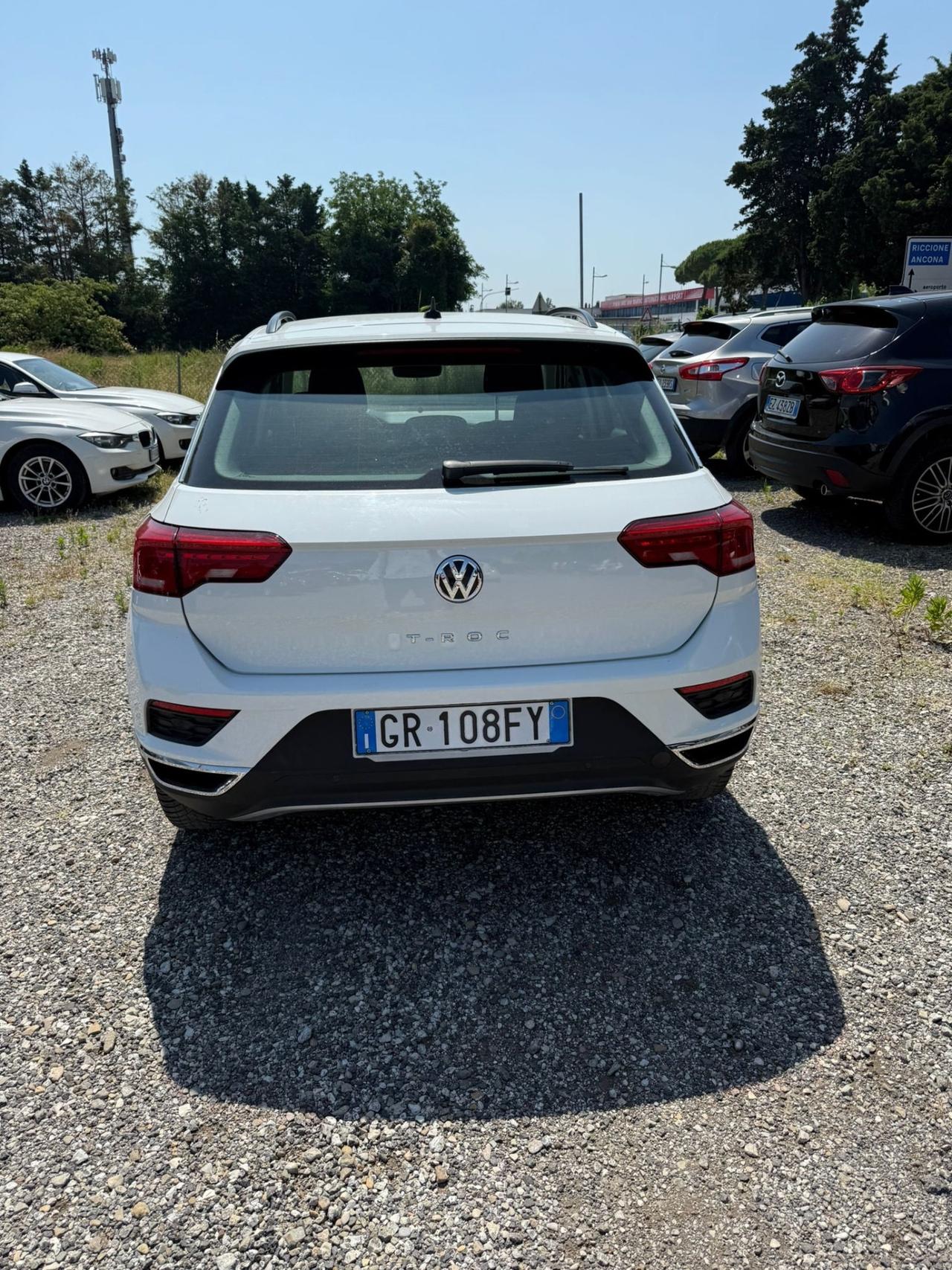 Volkswagen T-Roc 1.6 TDI SCR Business BlueMotion Technology