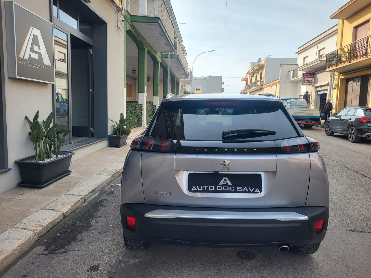 Peugeot 2008 HDi 130 EAT8 Allure+Led+Cerchi 17...