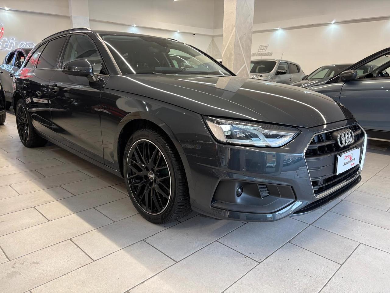 Audi A4 30 TDI/136 CV S tronic line edition