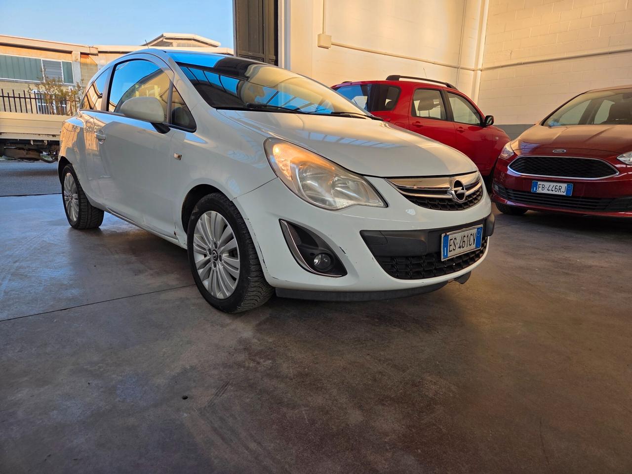 Opel Corsa 1.2 3 porte Edition