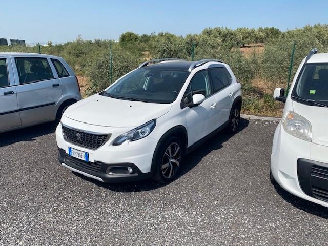 Peugeot 2008 BlueHDi 100 S&S Allure