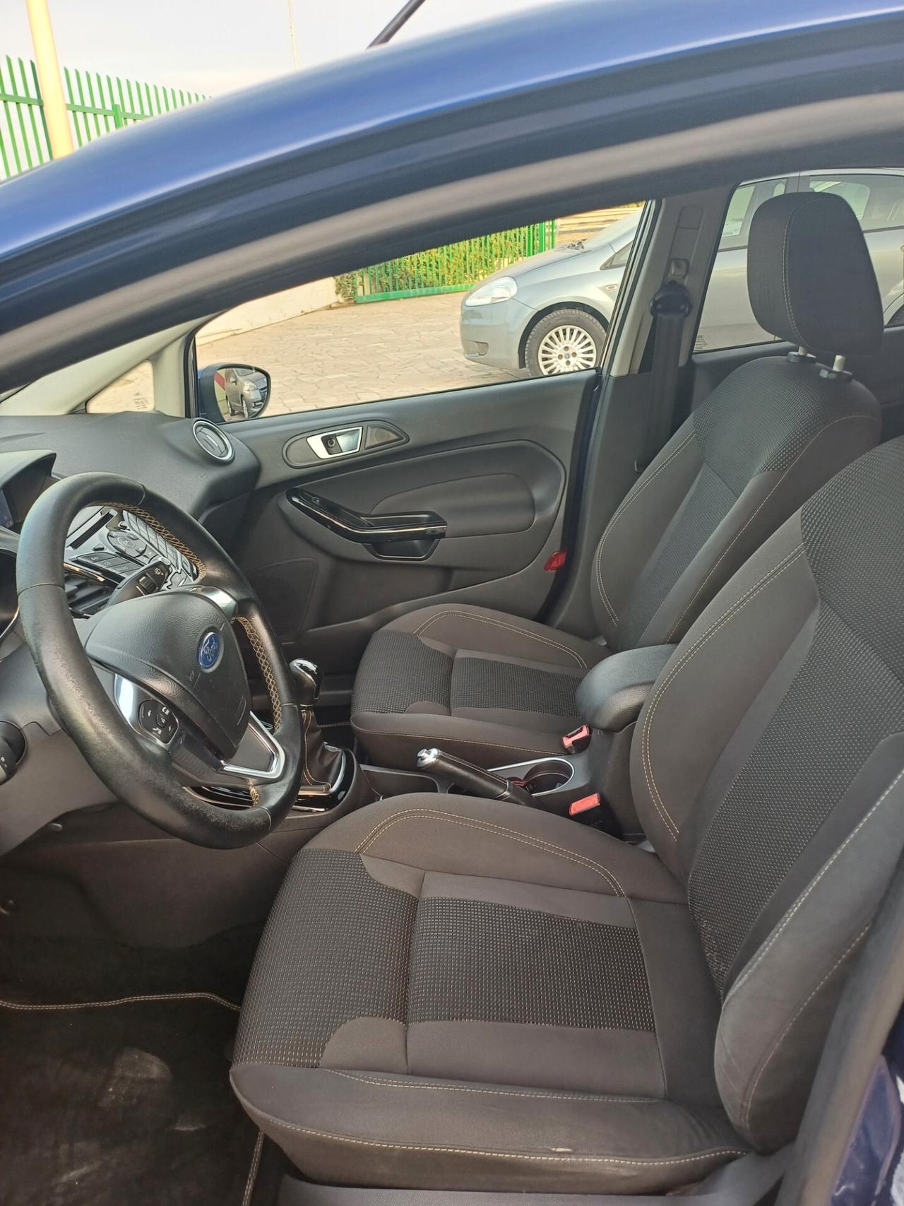 Ford Fiesta 1.5 TDCi 95CV 5 porte Titanium