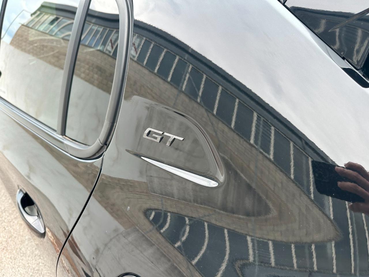 Peugeot 208 1.2 hybrid GT 145cv e-dcs 6