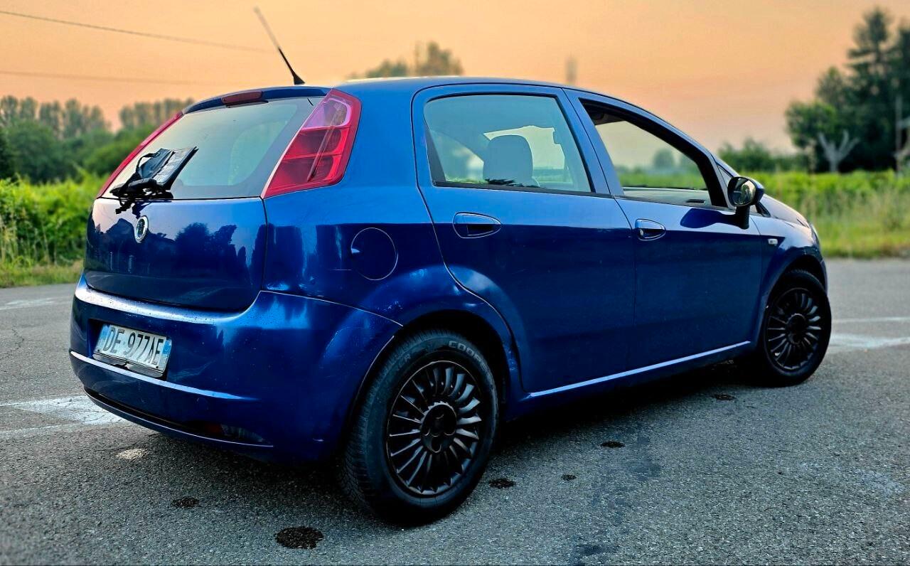 Fiat Grande Punto 1.2 anche Neopatentati