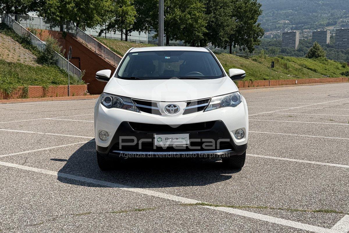 TOYOTA RAV4 2.2 D-CAT A/T 4WD Style White Ed.