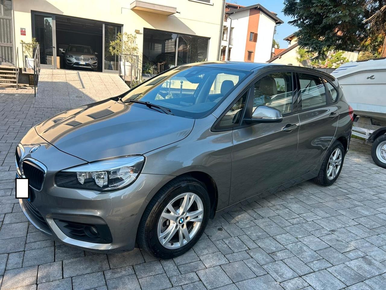 Bmw 16d Active Tourer Auto NAVI PELLE PDC