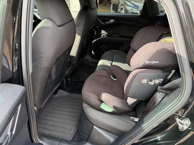 AUDI Q4 e-tron Q4 SPB 35 e-tron Business