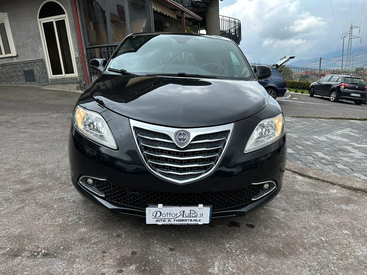 Lancia Ypsilon 1.3 MJT 16V 95 CV 5 porte S&S Gold