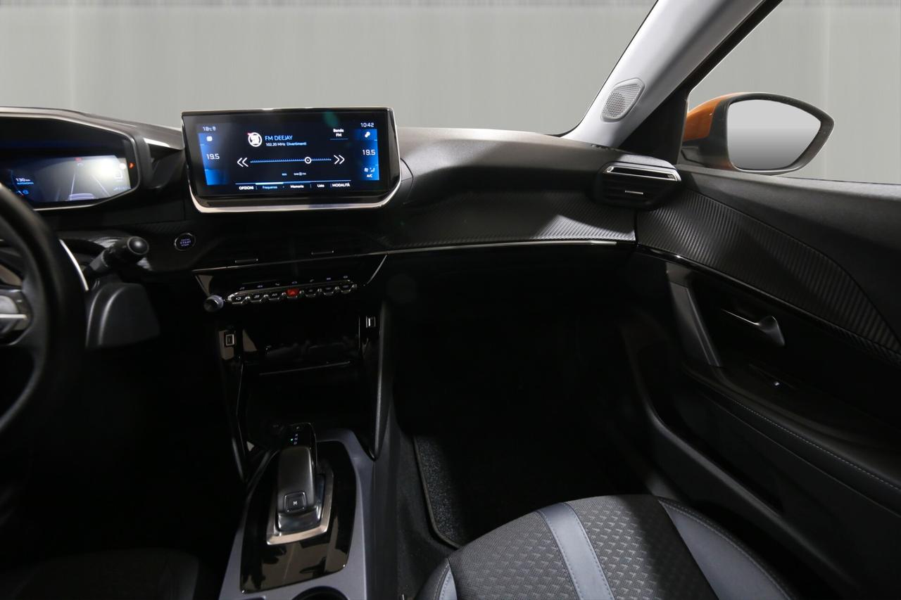 Peugeot 2008 Allure 1.5 BlueHDi 130CV