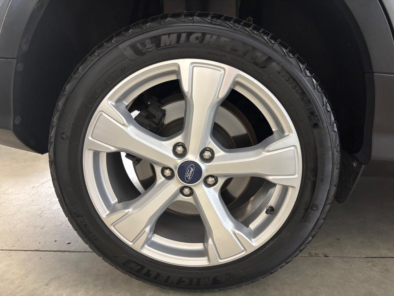 Ford Kuga 1.5 TDCI AUTOMATICA Powershift Titanium