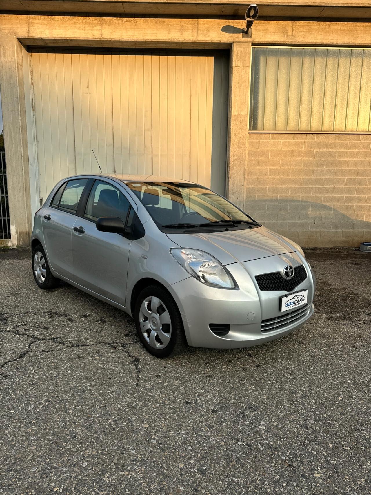 Toyota Yaris 1.0 51kw 5p Benz*UNICO proprietario*