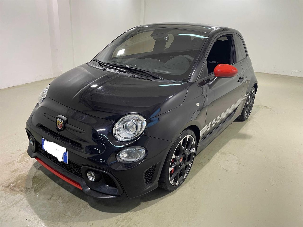 Der Abarth 595 Pista mit 0,9% Leasing – Abarth-Spiez