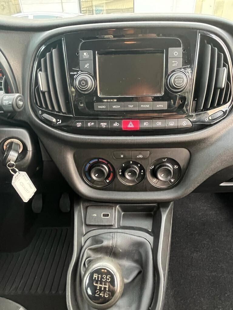 FIAT DOBLO' 1.6 105 CV ITALIANO 5 POSTI