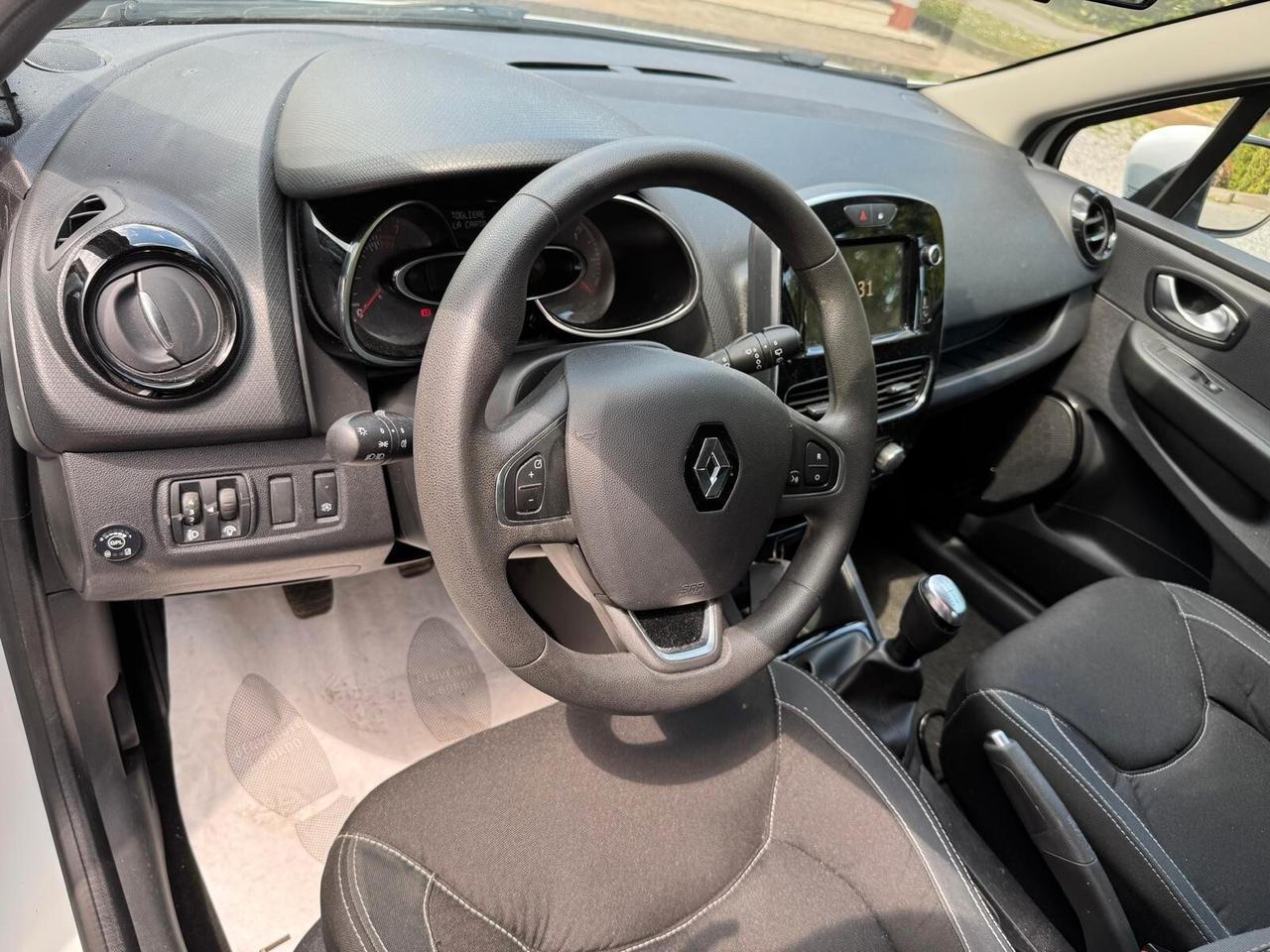 Renault Clio TCe 12V 90 CV GPL 5 porte Duel2