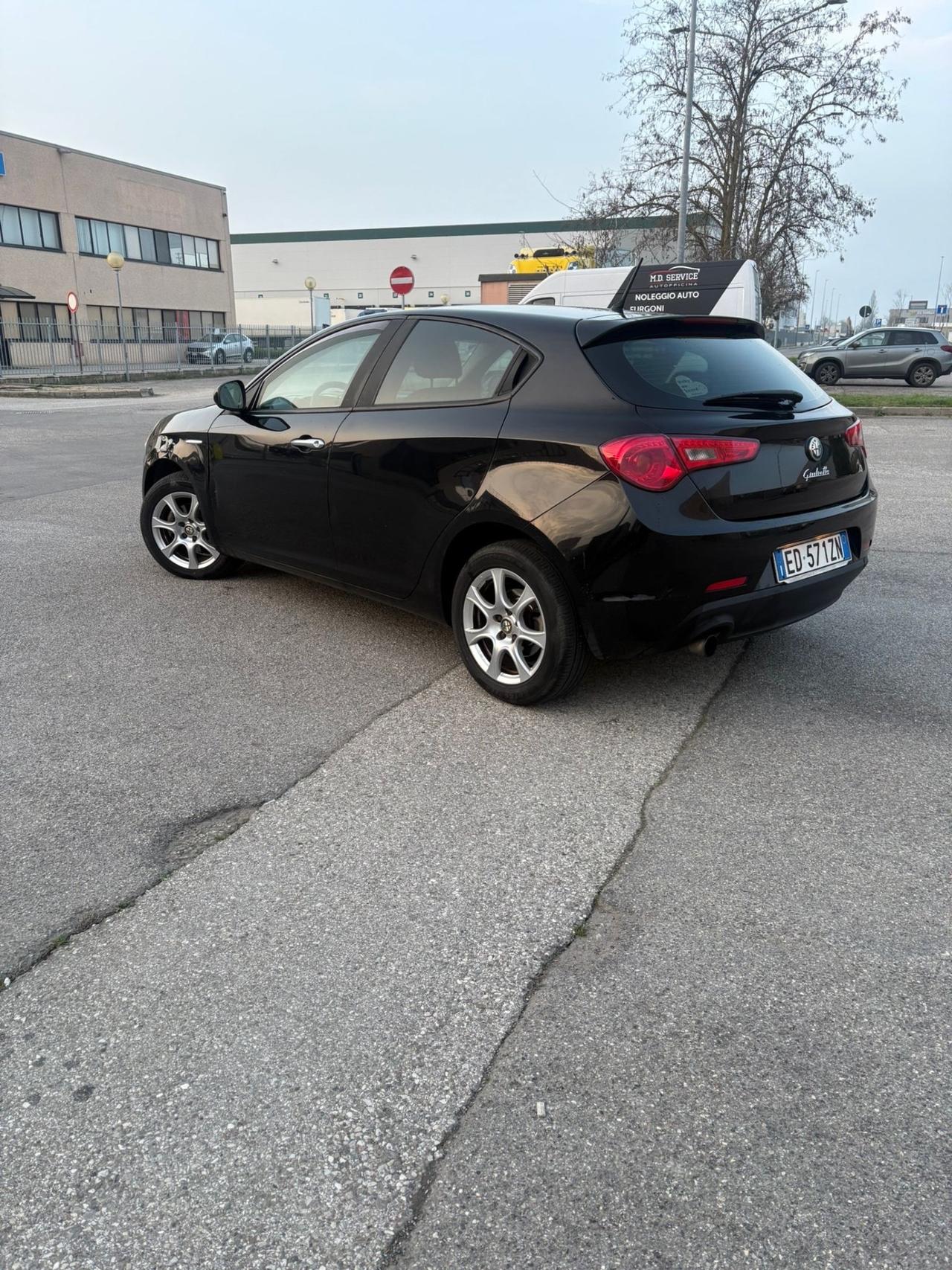 Alfa Romeo Giulietta 1.6 JTDm-2 105 CV Distinctive