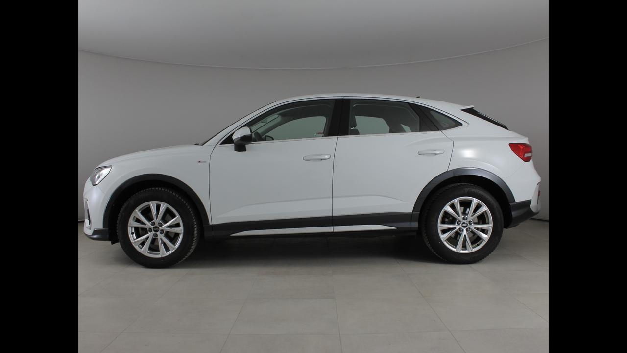 AUDI Q3 2019 Sportback - Q3 Sportback 35 1.5 tfsi S line edition s-tronic