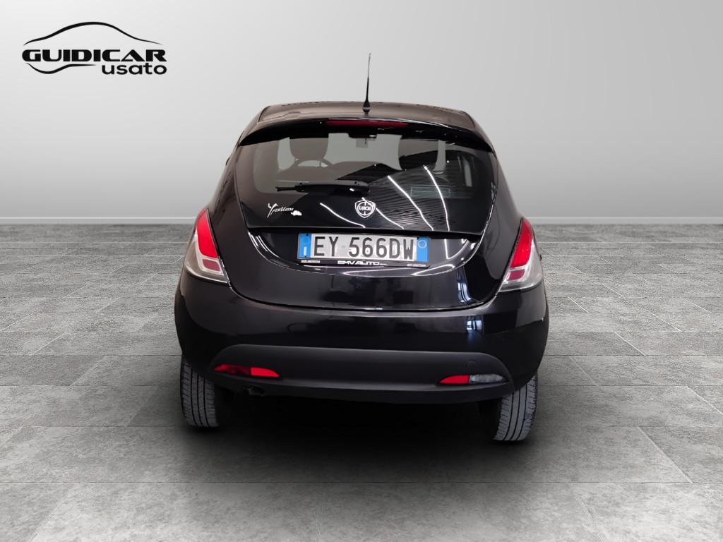 LANCIA Ypsilon III 2011 - Ypsilon 0.9 t.air Silver ecochic metano 8