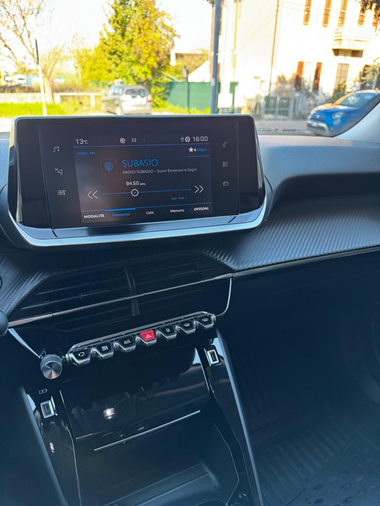 Peugeot 2008 BlueHDi 130 S&S EAT8 GT