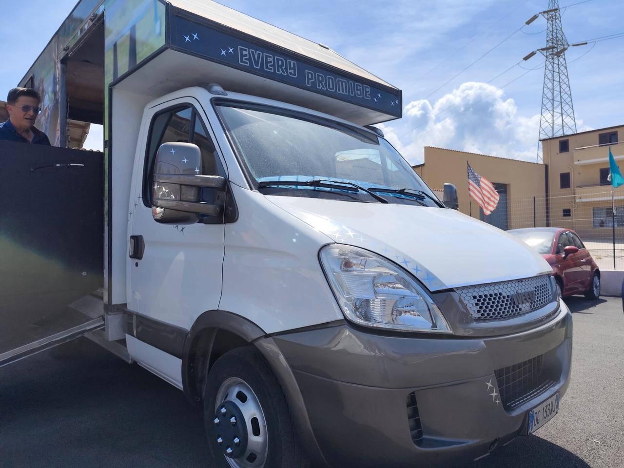 Iveco Trasporto cavalli 35c14