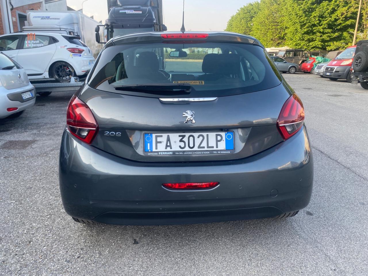 Peugeot 208 PureTech 82 5 porte Allure
