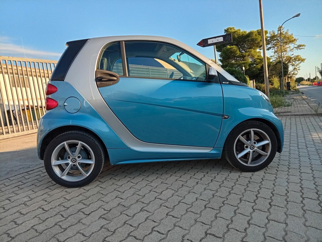 Smart ForTwo 1000 52 kW coupé pulse