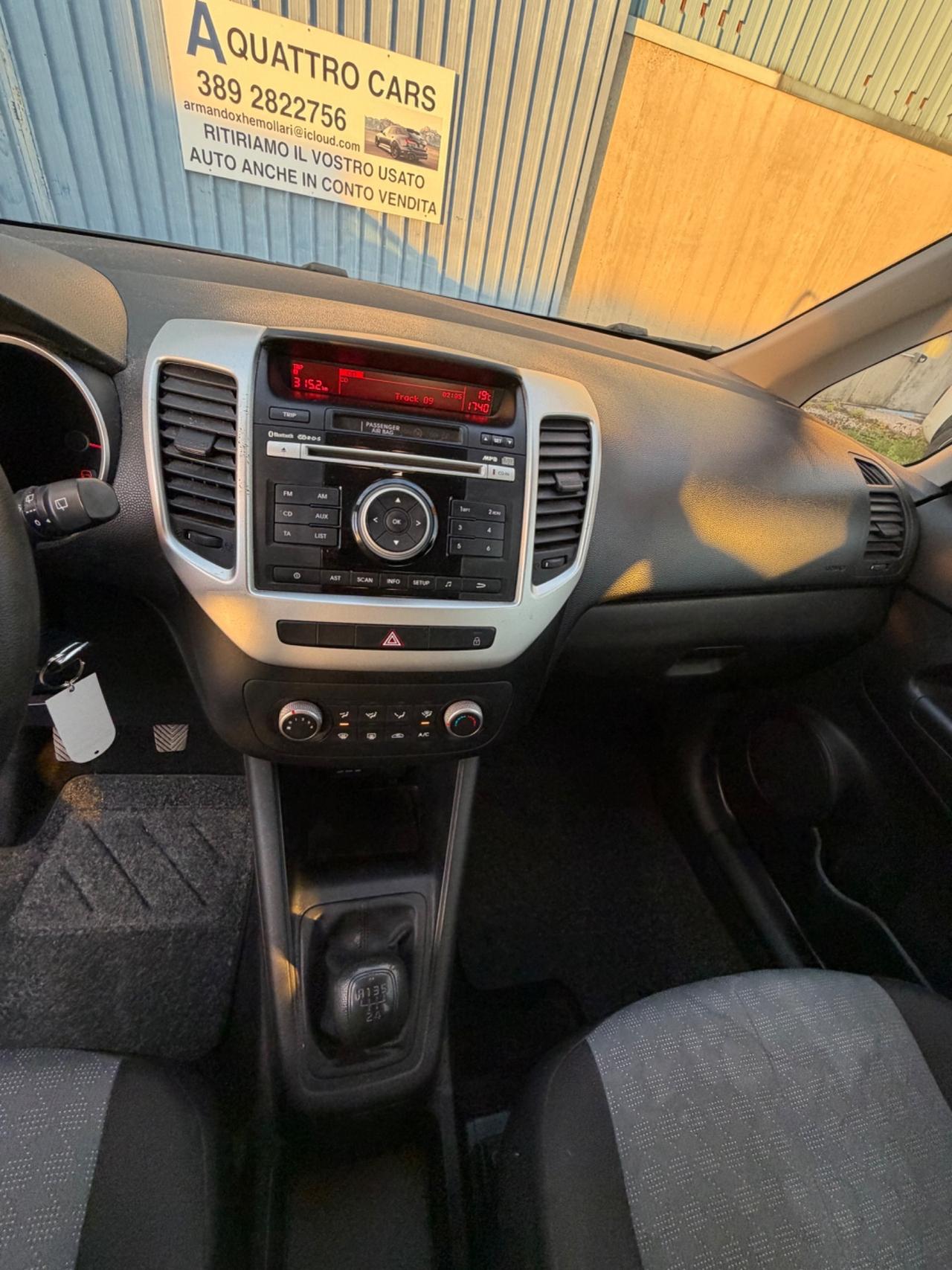 Kia Venga Veng 1.4 CVVT 5p