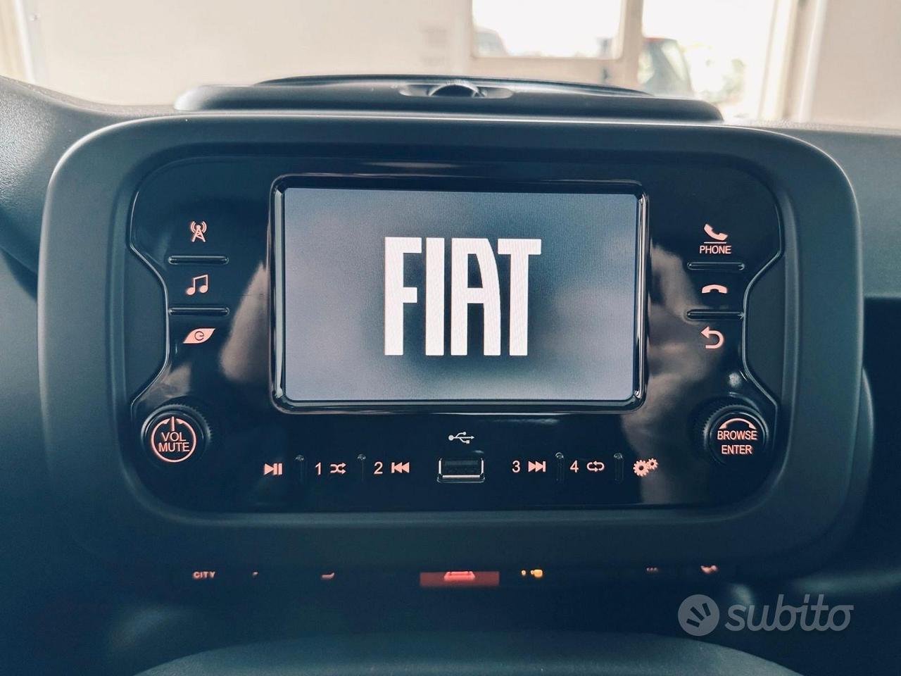 Fiat Panda 1.0 Hybrid - 2024 - 14.000km - NESSUN VINCOLO - In garanzia Fiat