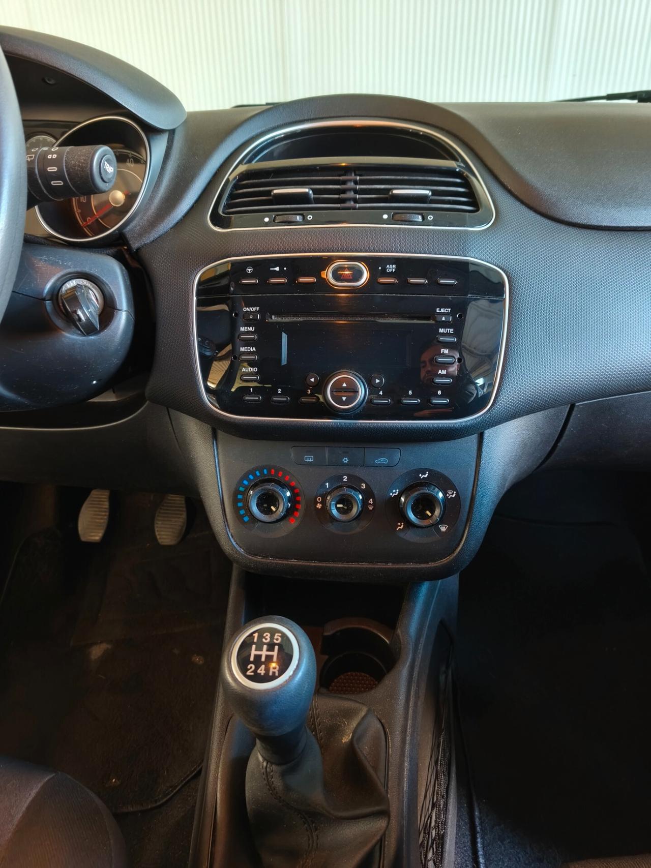 Fiat Punto 1.3 MJT 75 CV 5 porte