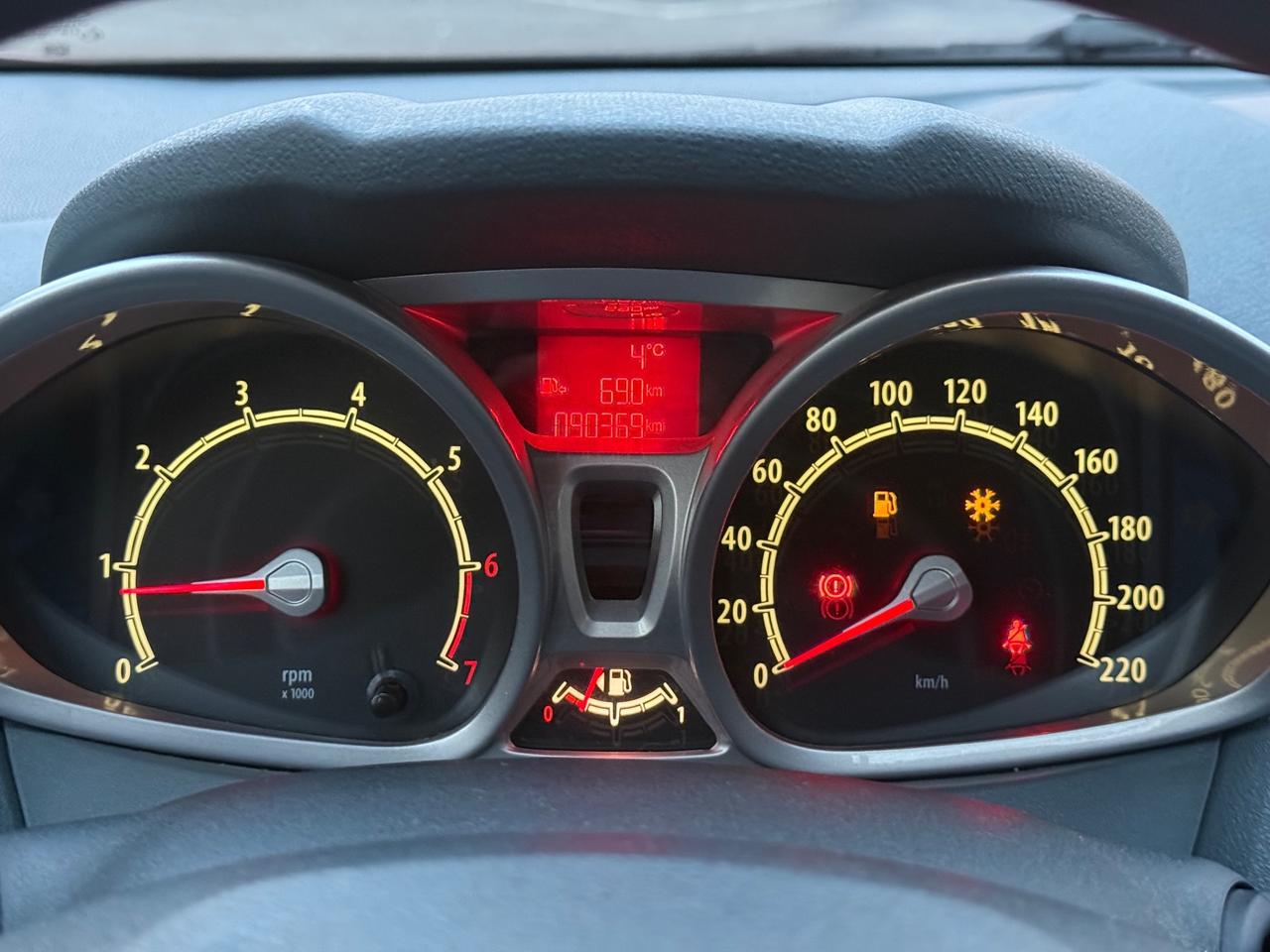 Ford Fiesta 1.2 82 CV 5 porte Titanium