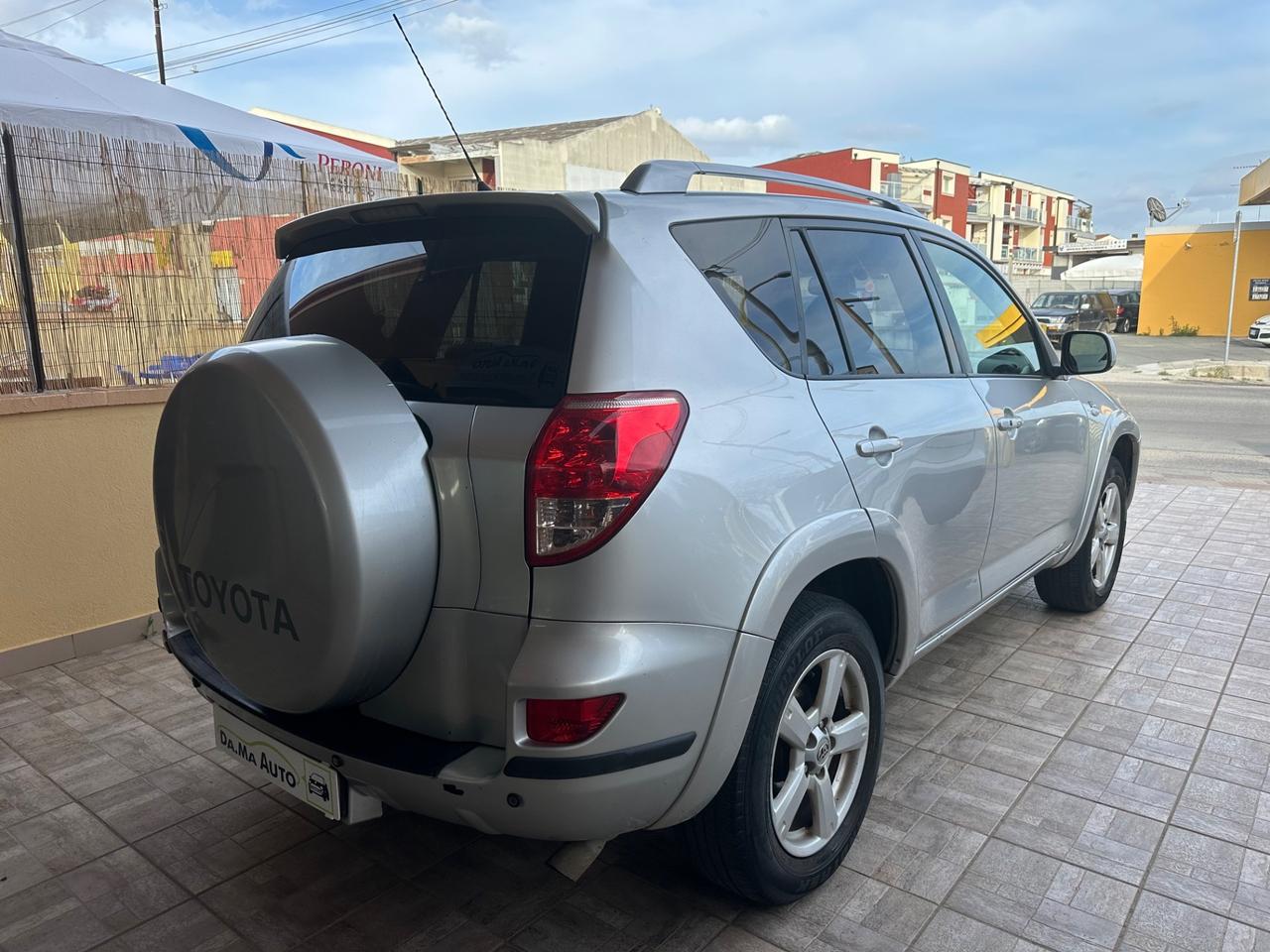 Toyota RAV 4 RAV4 2.2 D-4D 177 CV Luxury