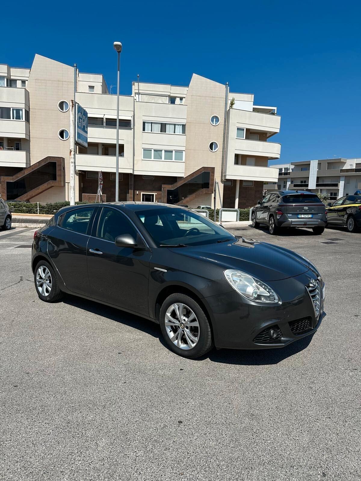 Alfa Romeo Giulietta 2.0 JTDm-2 140 CV Exclusive