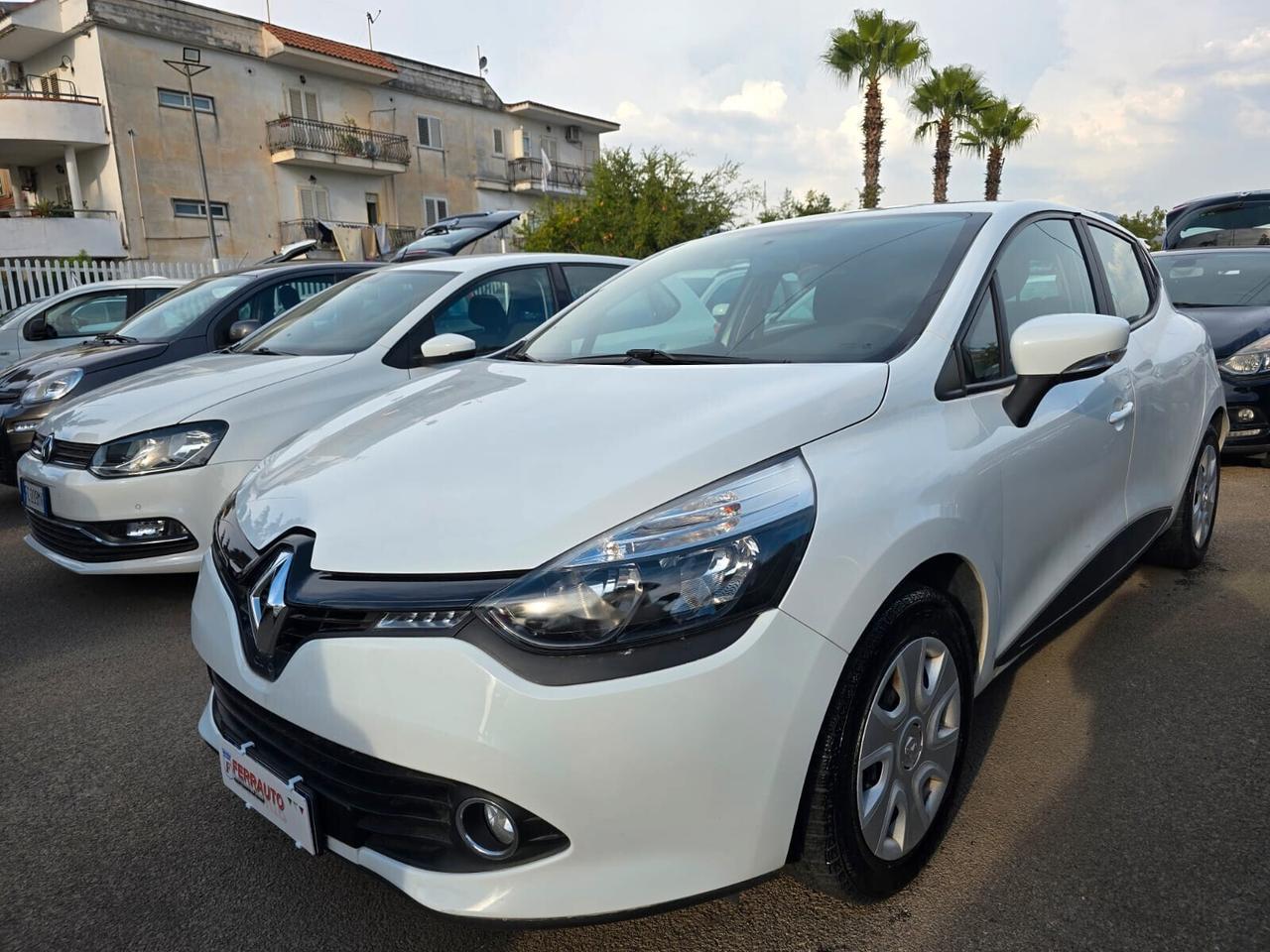 RENAULT CLIO 1.2 75CV GPL DI SERIE LIVE 5PORTE