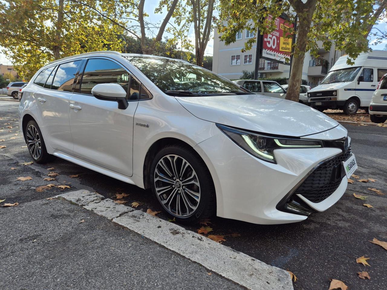 Toyota Corolla TS 1.8 Hybrid Business - NO OBBL. FINANZIAMENTO