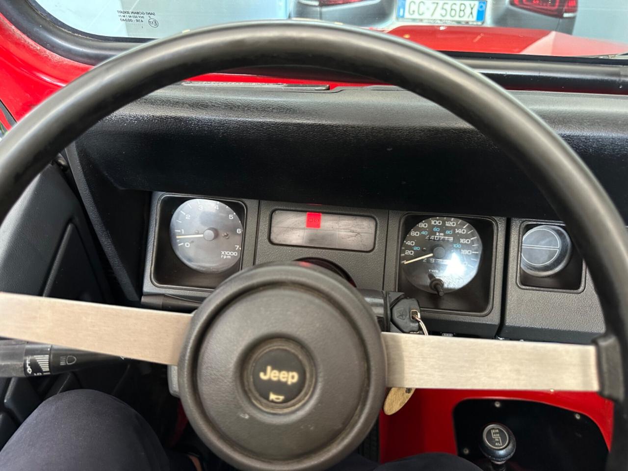 Jeep Wagoneer 2..5 benzina