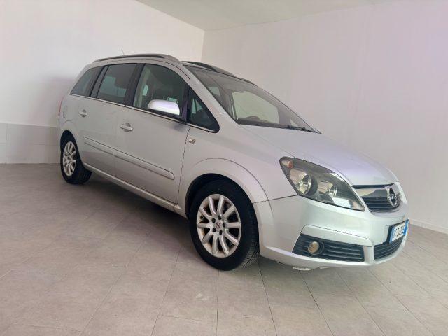 OPEL Zafira 1.9 16V CDTI 150CV Cosmo