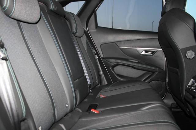 Peugeot 3008 II 1.2 puretech t Allure Pack s&s 130cv eat8