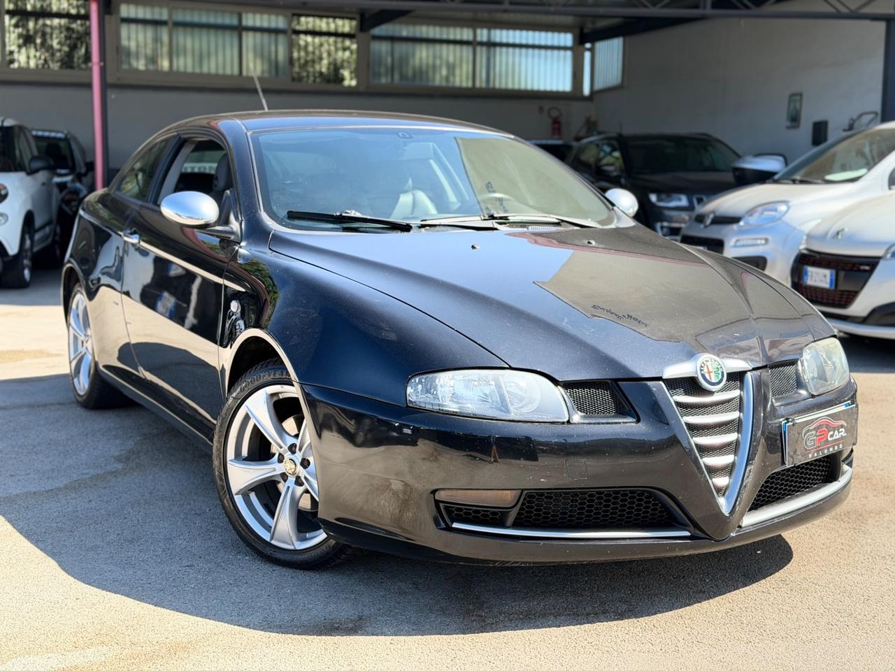 Alfa Romeo GT 1.9 JTDM 16V Distinctive Perfetto