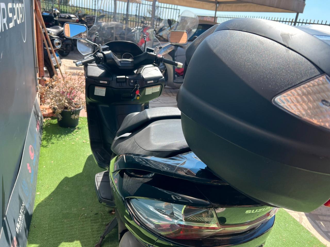 Suzuki Burgman 400 ABS