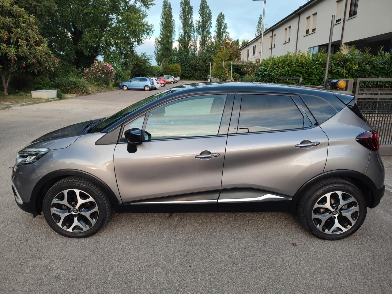 RENAULT CAPTUR 2018 FINE BENZINA SPORT EURO6D BELLA