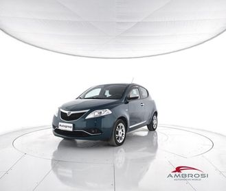 LANCIA Ypsilon 1.2 69 CV 5 porte Platinum