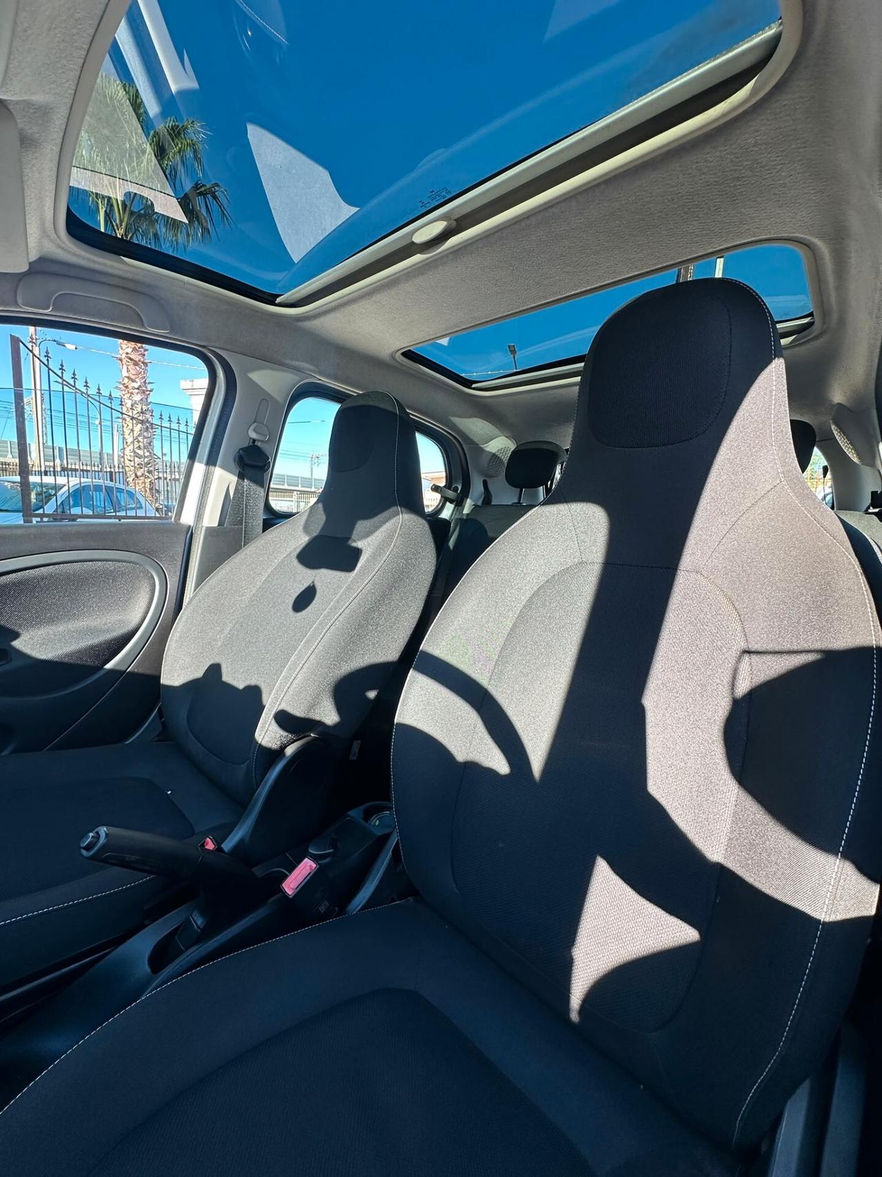 Smart ForFour 70 1.0 Passion