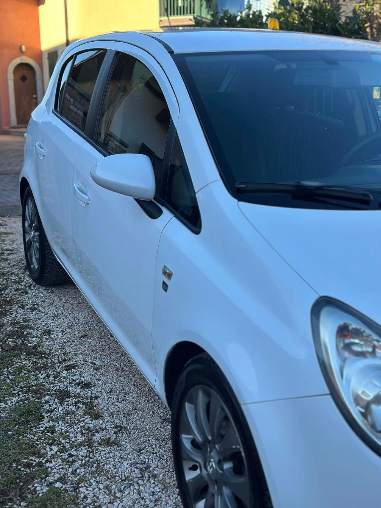 Opel CORSA 1.2 5P COSMO KMCERT NEOPAT UNICOPR