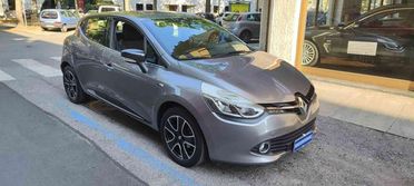 RENAULT Clio TCe 12V 90CV Start&Stop 5 porte Energy Intens