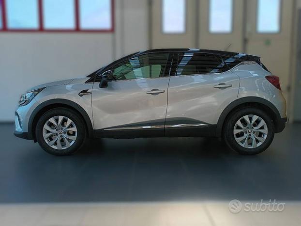 Renault Captur 1.6 E-Tech hybrid Intens 145cv auto