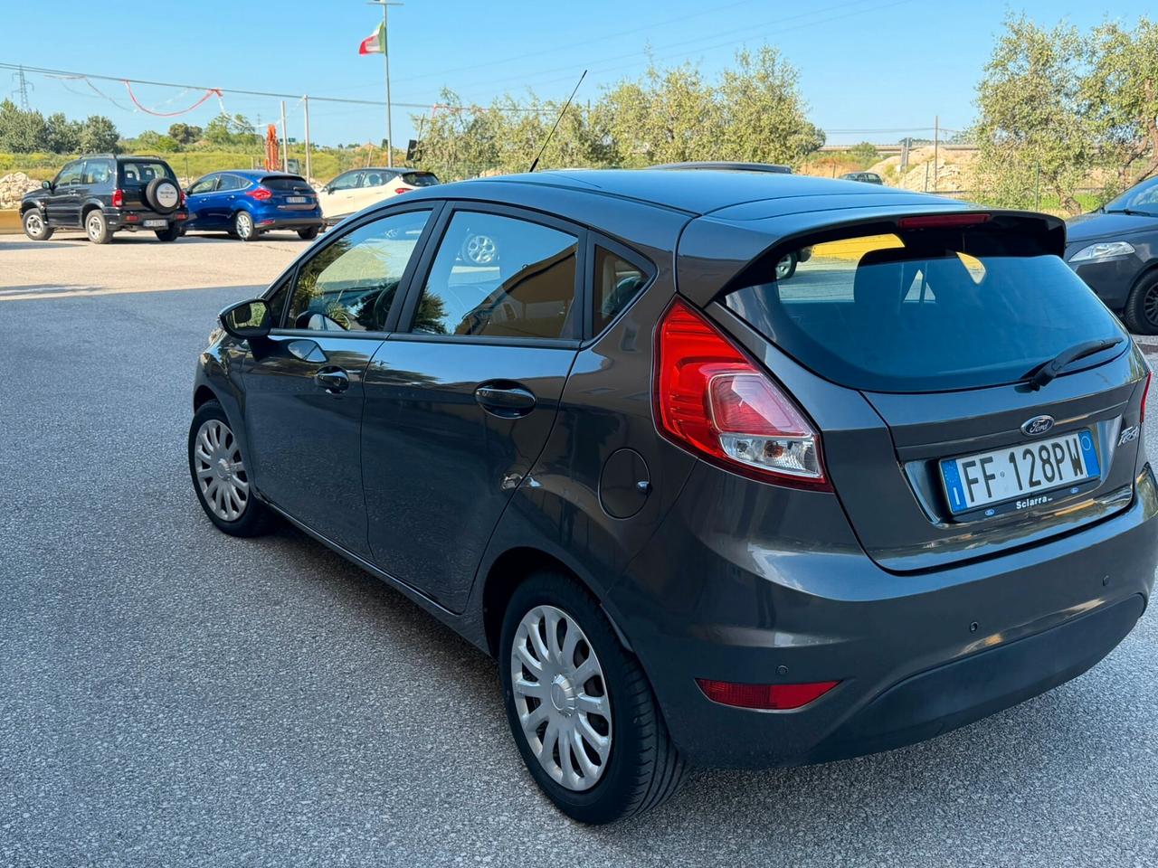 Ford Fiesta 1.5 TDCi 75CV 5 porte Titanium